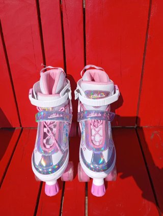 Patines de línea con luces y diseño musical