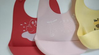 Baberos silicona BLW (Baby Lead Weaning)