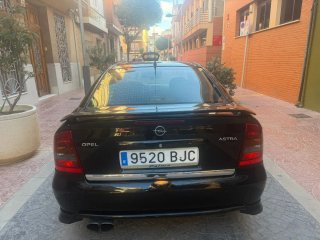 Opel Astra 2002