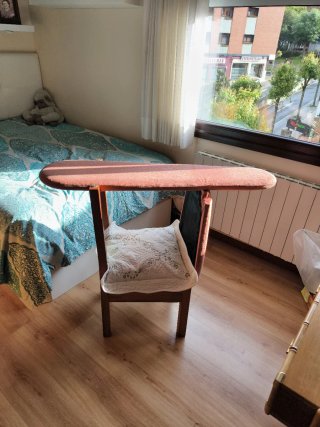 SILLA TABLA DE PLANCHAR