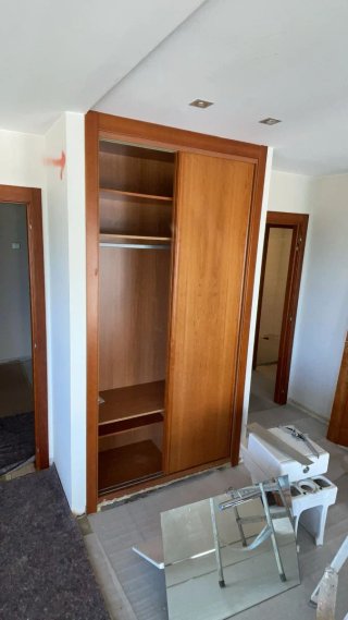 Piezas armario empotrado  solo puertas y los guias