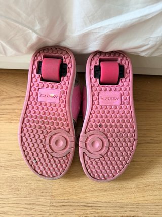 Heelys rosas talla 32