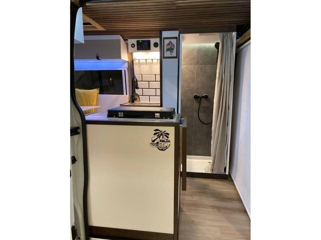 Renault Master - Furgón T L3H2 3500 dCi 96kW (130CV) CAMPER