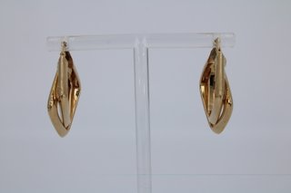 Pendientes cuadrados 18K. 5,14gr. Ref:043-04-00147