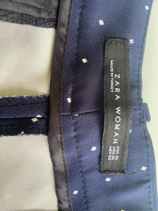 Pantalón Zara mujer lunares azul y blanco