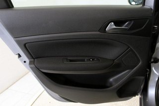 Peugeot 308 SW 1.6 BLUEHDI 120 CV BUSINESS LINE