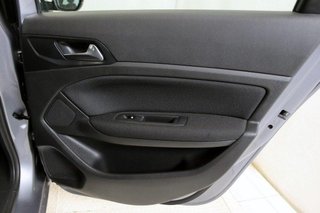 Peugeot 308 SW 1.6 BLUEHDI 120 CV BUSINESS LINE