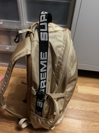 Mochila Supreme SS18 Beige
