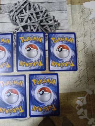 Lotto carte Pokémon Equilibrio Perfetto ITA