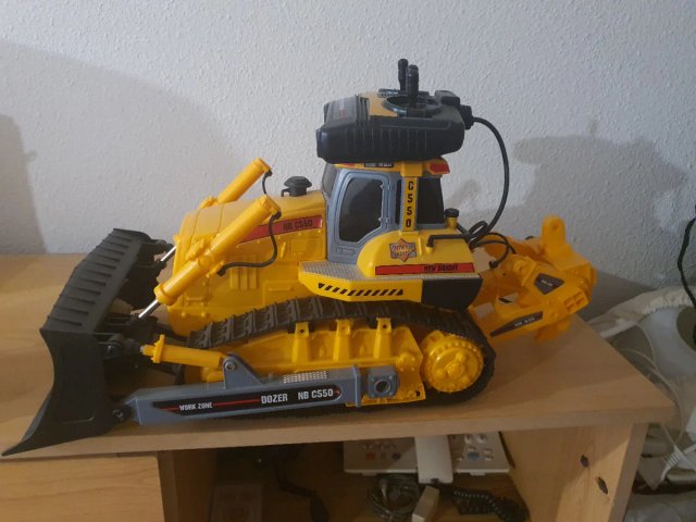 Tractor Bulldozer New Bright NB C550 Serie Power