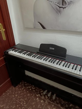 Piano Digital Negro