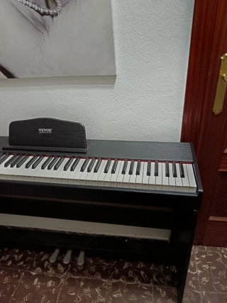 Piano Digital Negro