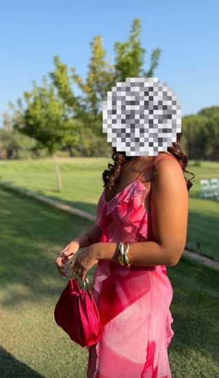 Vestido rosa y rojo con bolso