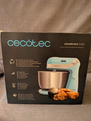 Amasadora Cecotec azul