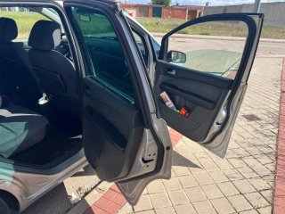 Ford C-MAX 2004