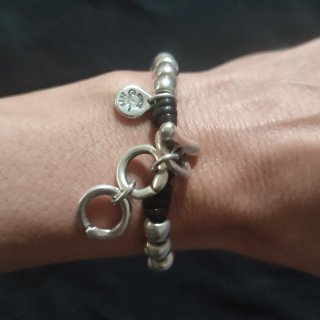 Pulsera Ciclón Bolitas con Piedra Verde