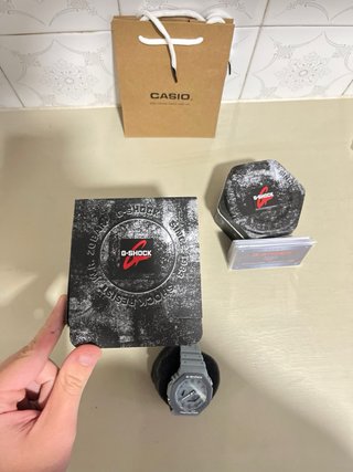 Reloj G-Shock Gris