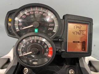BMW F 800 R -2017-