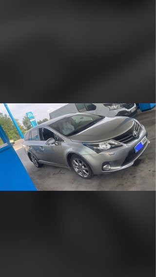 Toyota Avensis 2014