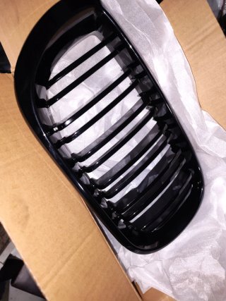 Riñones BMW E46 5 puertas Negro Brillante