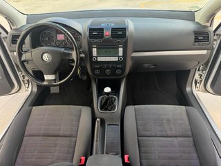 * Volkswagen Golf V 2.0tdi * 140CV*