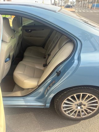 Volvo S60 2004