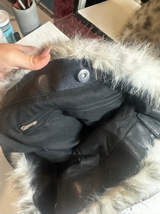 Bolso pelo leopardo Stradivarius