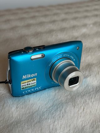 Nikon Coolpix S3300 Cámara Digital Azul