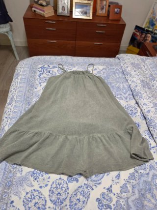 Vestido playero de lino. Talla M