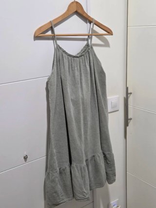 Vestido playero de lino. Talla M