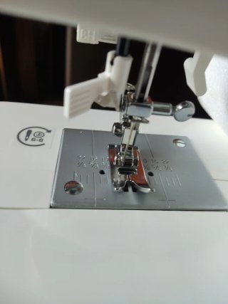 Máquina de coser SINGER Starlet