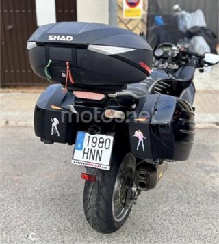 Kawasaki GTR 1400 Negra