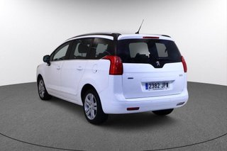 Peugeot 5008 1.2 PURETECH 96KW S&S STYLE 5P 7 PLAZAS
