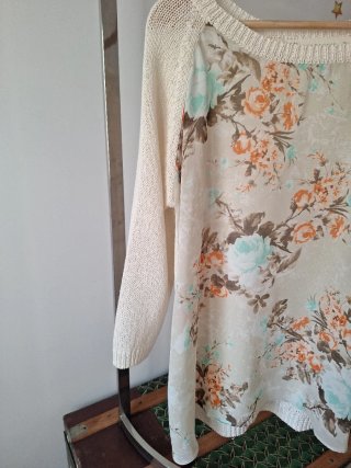 Jersey Zara floral manga larga
