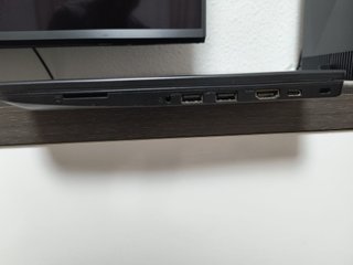 Portátil Lenovo ThinkPad i5 7ª Gen 8GB 240GB SSD