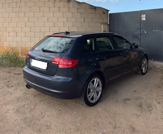Audi A3 Sportback MUY CUIDADO