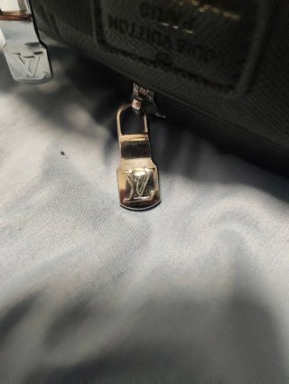 Borsa tracolla Louis Vuitton nera
