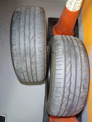2 Neumáticos Usados 205/55 R16