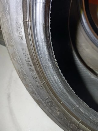 2 Neumáticos Usados 205/55 R16