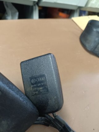 Encaixe de cintos traseiros vw golf mk4 IV