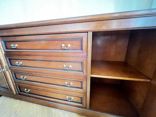 Aparador de madera para salón