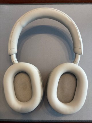 Auriculares Sony WH-1000XM5