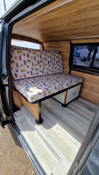 Volkswagen Transporter T5 2006