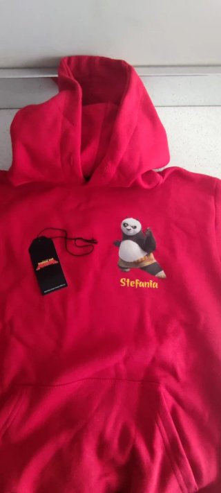 Felpa Kunf fu Panda rossa con nome Stefania