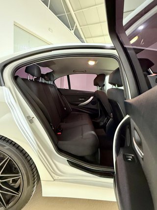 BMW 320d 184CV Automático 2012