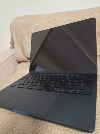 MacBook Air M2 con caja 9/10