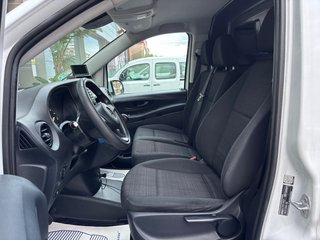 Mercedes-Benz Vito (etiqueta verde “c”)