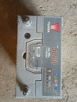 Batería Yuasa 5000 12V