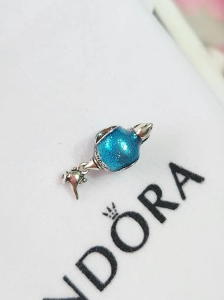 Charm Pandora Genio y Lámpara Aladdin Disney