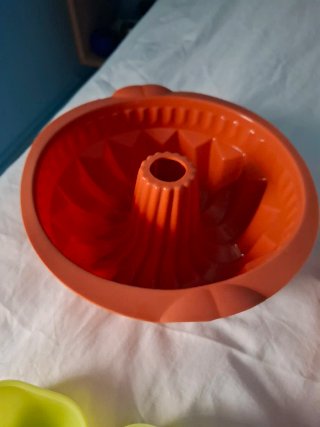 Molde silicona naranja para pasteles